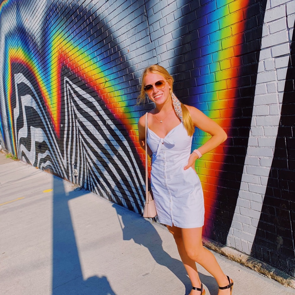 Meet your Posher, Iphone